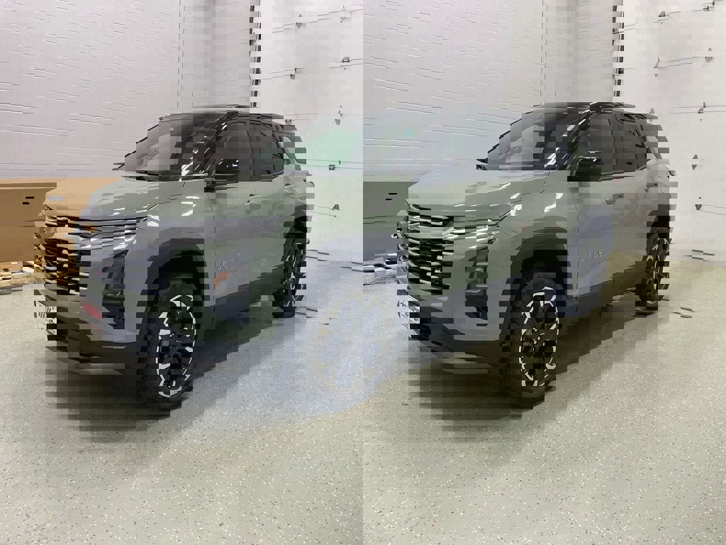 New 2026 Chevrolet Equinox LT w/ Convenience Package II image 6