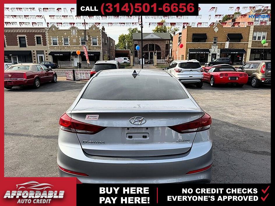 Used 2017 Hyundai Elantra Limited w/ Limited Tech Package 04 FWD image 4