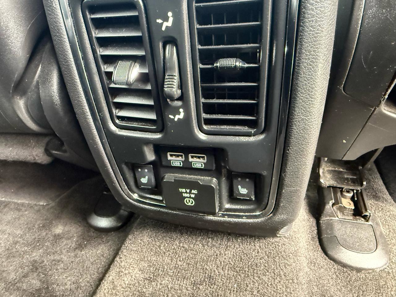 Used 2015 Dodge Durango Limited w/ Premium Group image 55