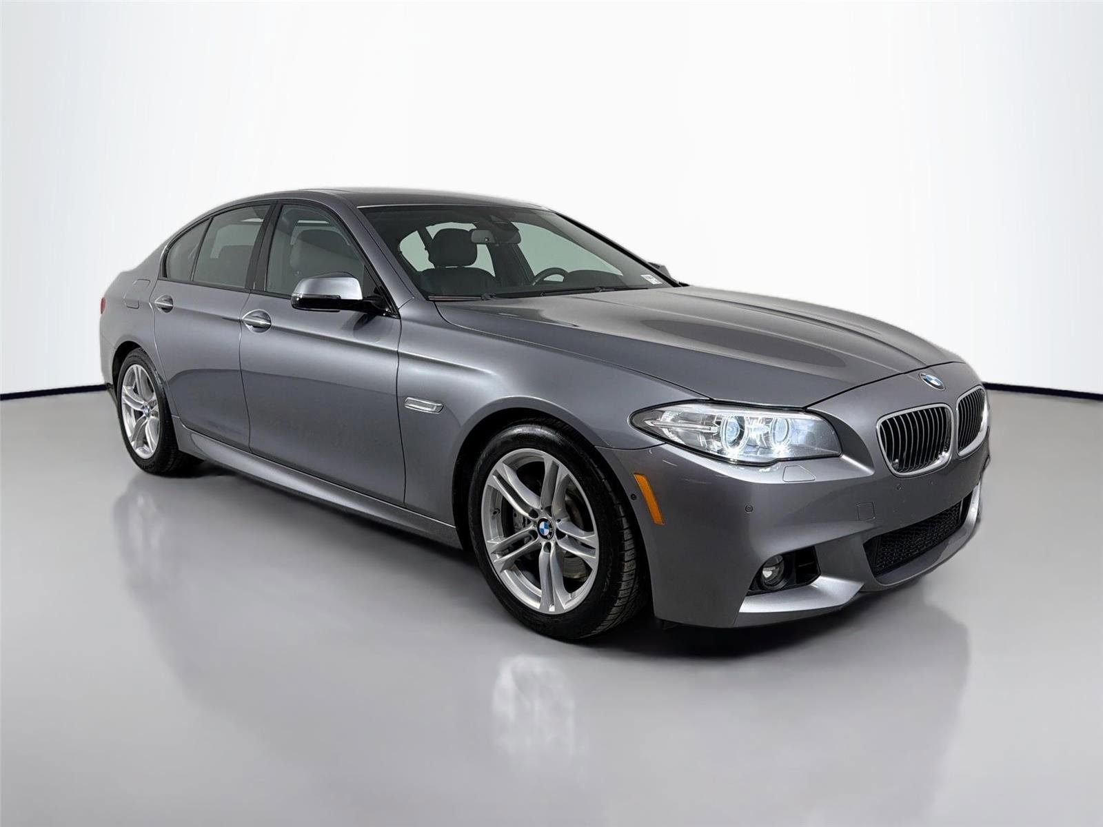 Used 2016 BMW 535i Sedan RWD image 3