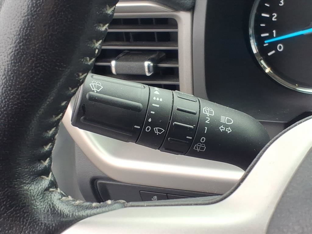 Used 2022 Ford Expedition XLT image 18