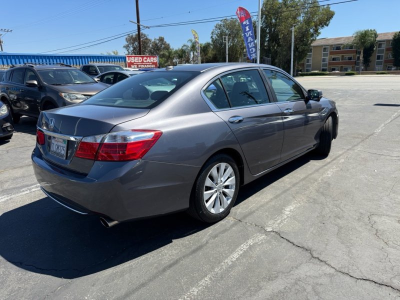 Used 2015 Honda Accord EX-L image 10