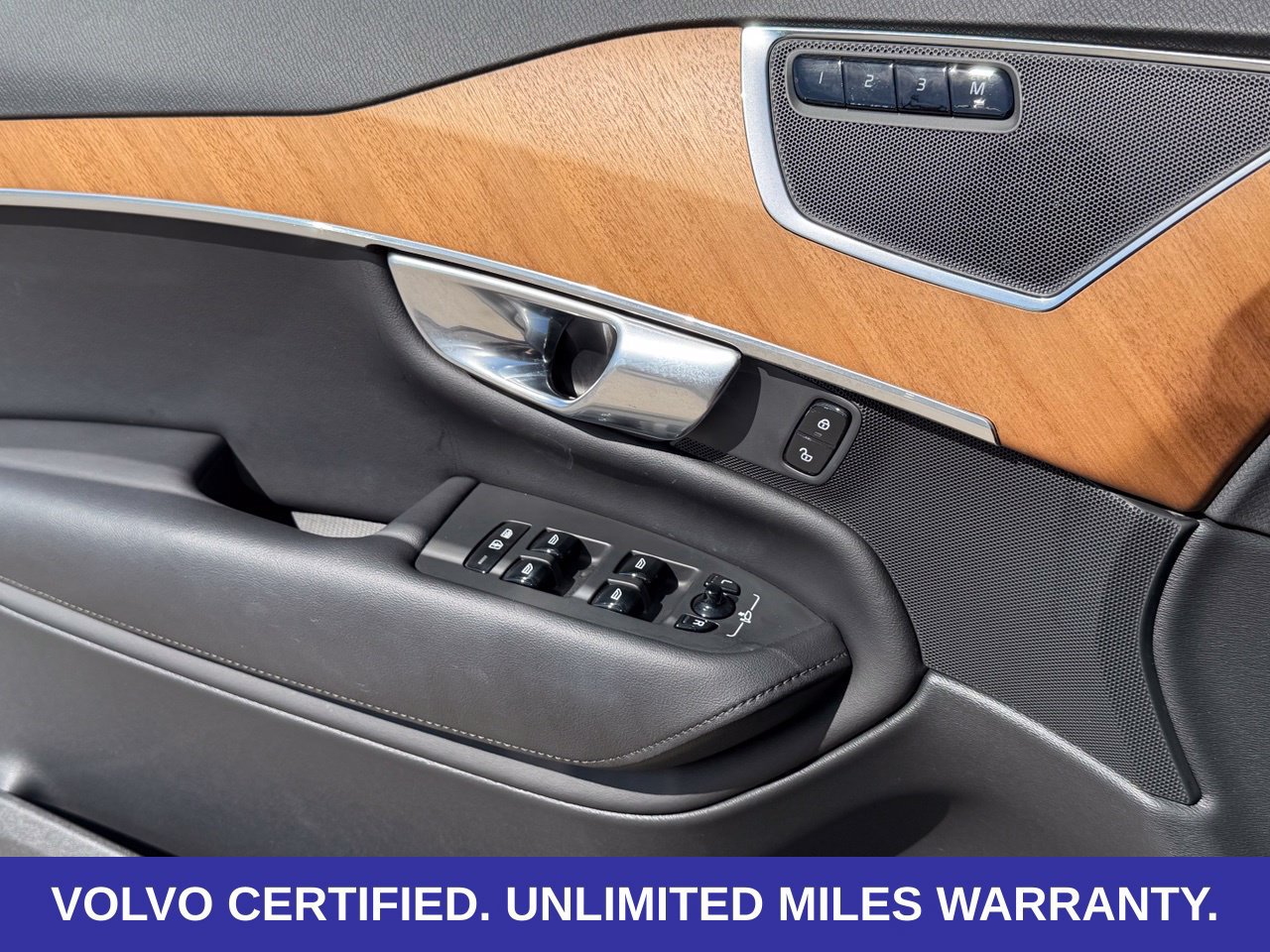 Certified 2023 Volvo XC90 B6 Plus w/ Protection Package Premier AWD/4WD image 30