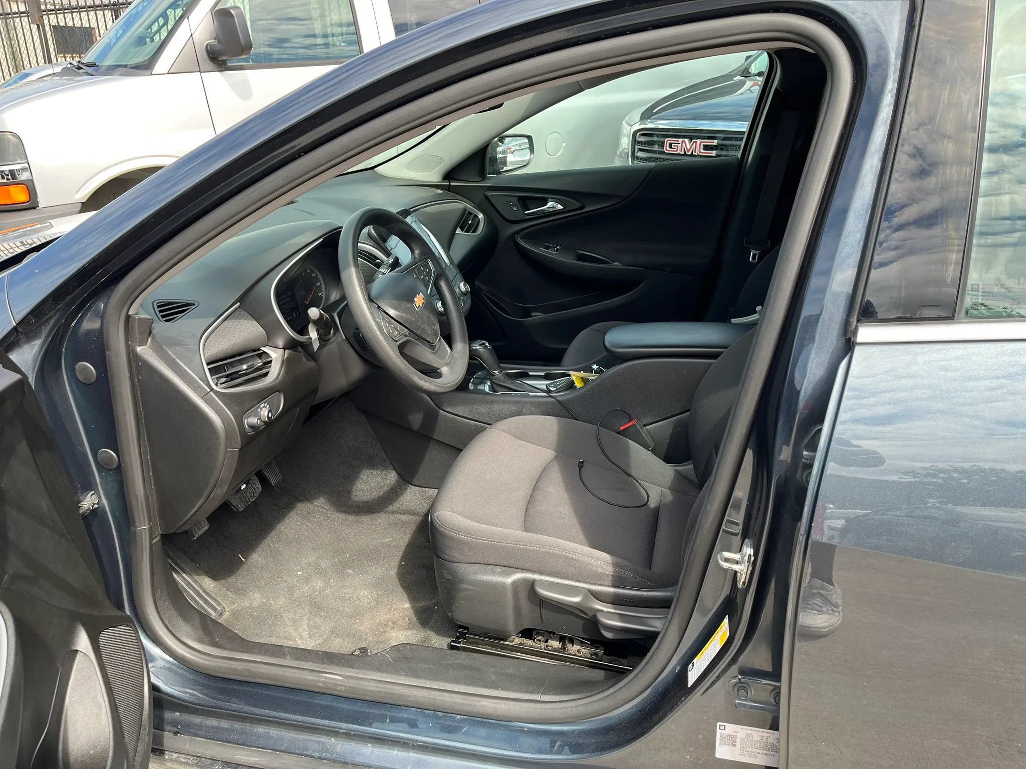 Used 2020 Chevrolet Malibu LS FWD image 22
