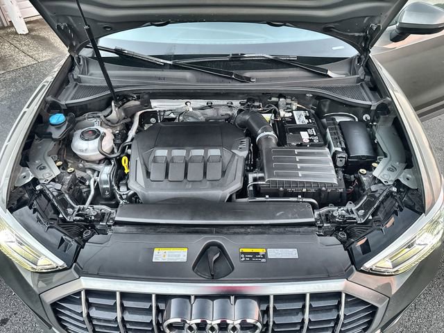 Used 2022 Audi Q3 2.0T Premium Plus w/ Premium Plus Package image 33