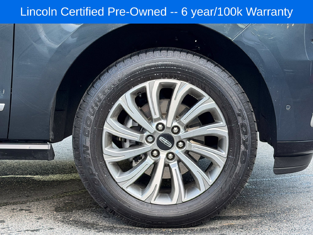 Certified 2024 Lincoln Navigator Premiere AWD/4WD image 8