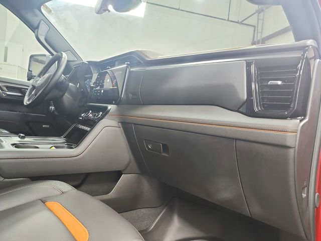 Used 2025 GMC Sierra 2500 AT4 w/ AT4 Premium Plus Package AWD/4WD image 48