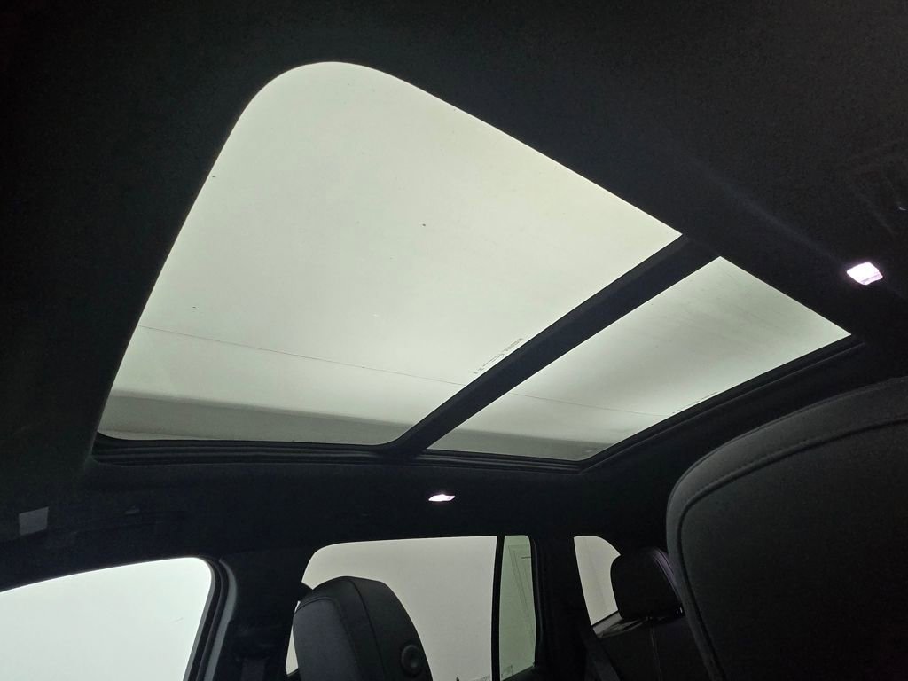 New 2026 GMC Acadia Elevation w/ Elevation Premium Package image 9