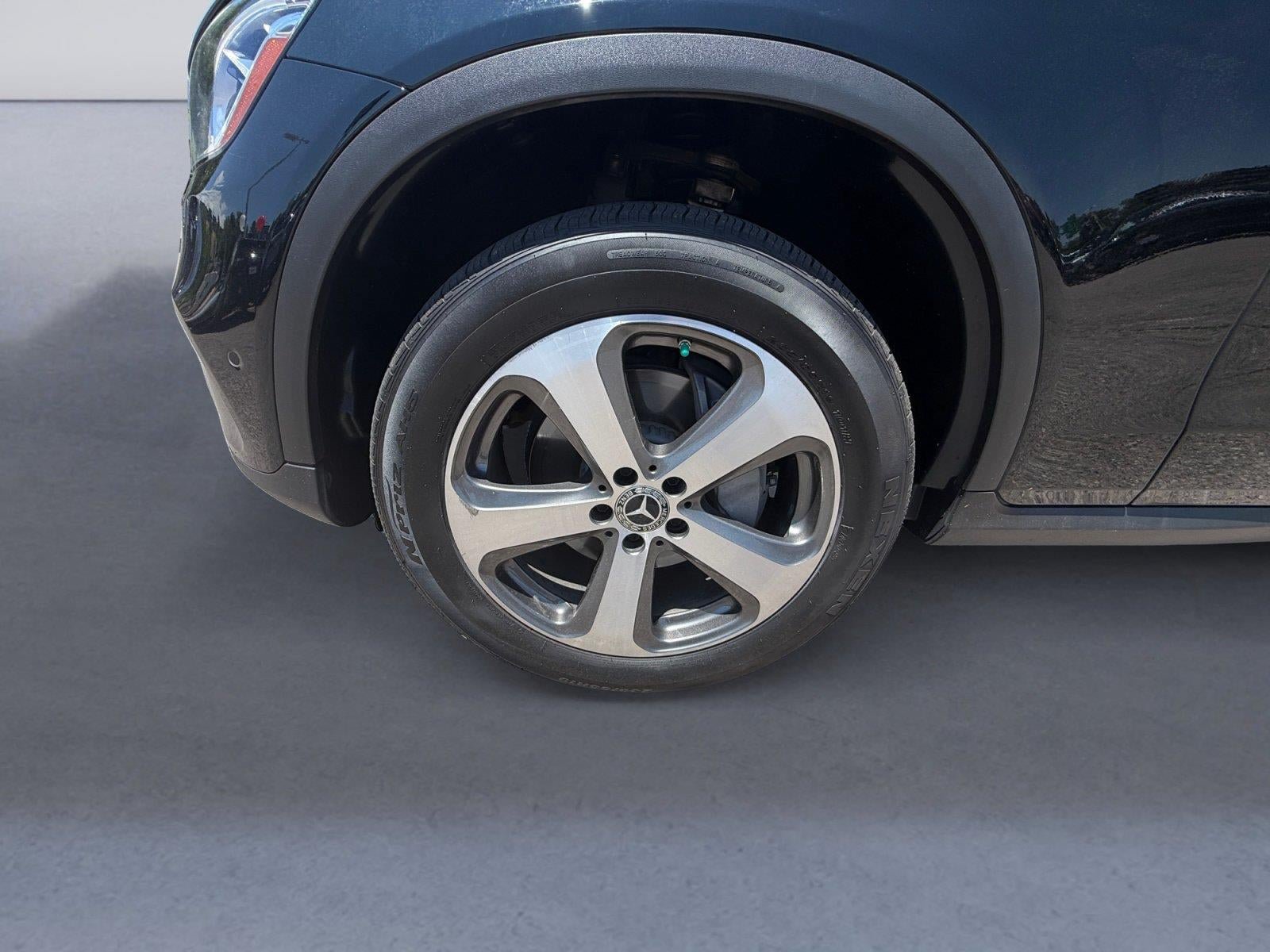 Used 2022 Mercedes-Benz GLC 300 4MATIC image 14
