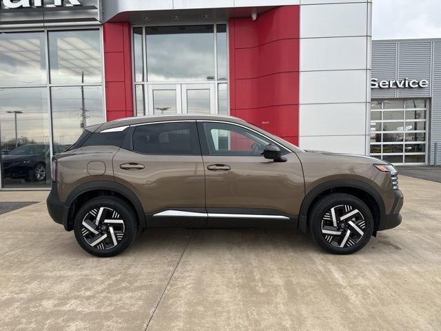 New 2026 Nissan Kicks SV w/ SV Premium Package FWD image 3