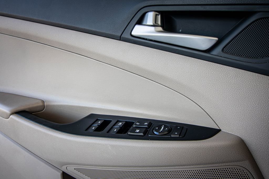 Used 2020 Hyundai Tucson SEL image 20