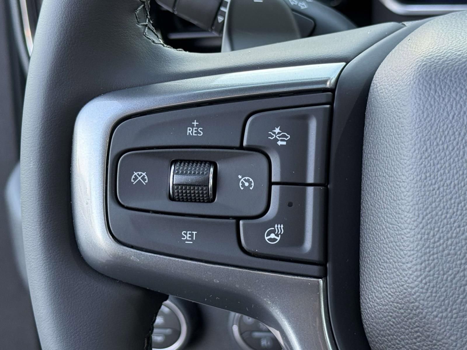 New 2026 Chevrolet Silverado 1500 LTZ w/ LTZ Premium Package image 15