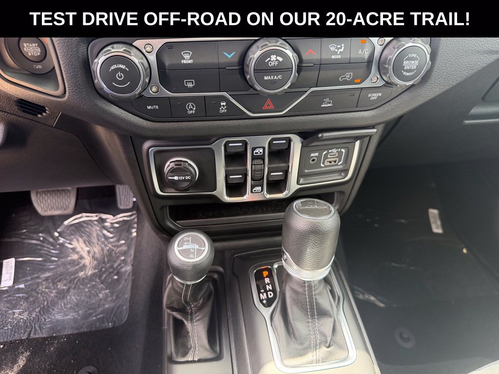 New 2026 Jeep Gladiator Sport AWD/4WD image 17