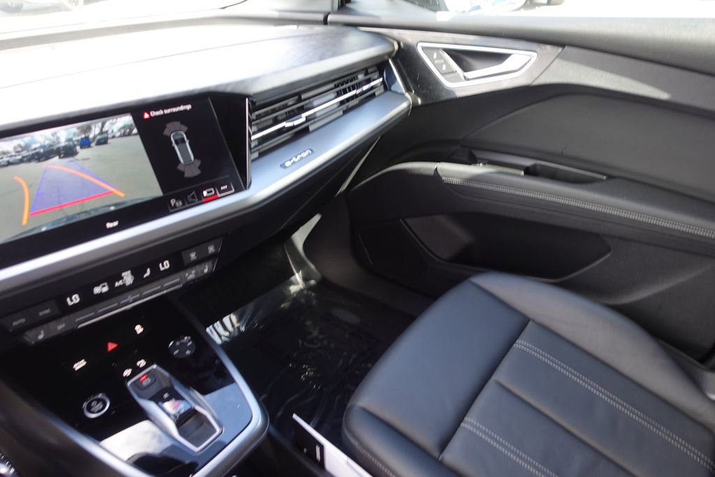 Used 2023 Audi Q4 e-tron Premium Plus w/ Premium Plus image 16