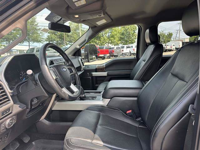 Used 2018 Ford F150 Lariat w/ Heavy-Duty Payload Package AWD/4WD image 13