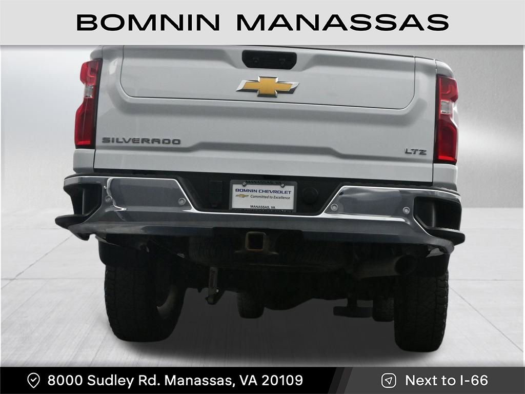 Used 2022 Chevrolet Silverado 2500 LTZ w/ LTZ Premium Package image 31