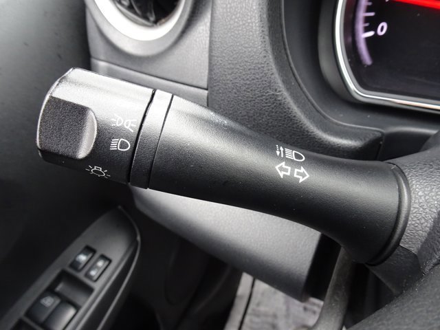 Used 2014 Nissan Versa Note SV image 23