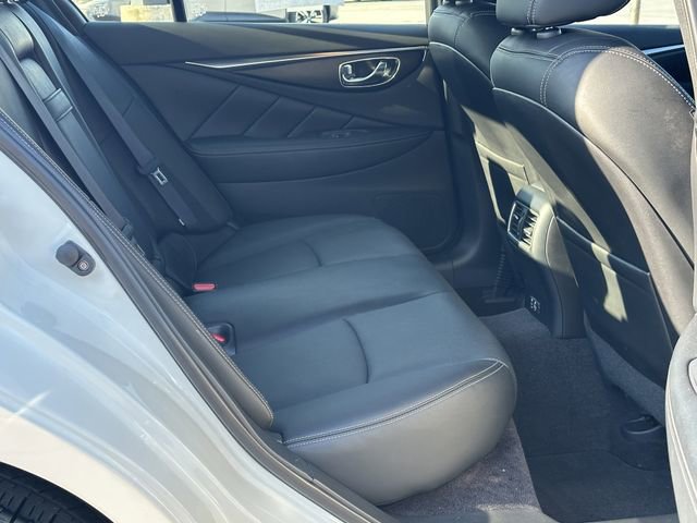 Used 2024 INFINITI Q50 Sensory image 16