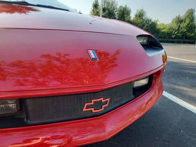 Used 1997 Chevrolet Camaro Z28 w/ Preferred Equipment Group 2 RWD image 29