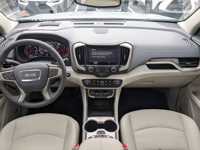 Used 2024 GMC Terrain Denali w/ Denali Premium Package AWD/4WD image 14