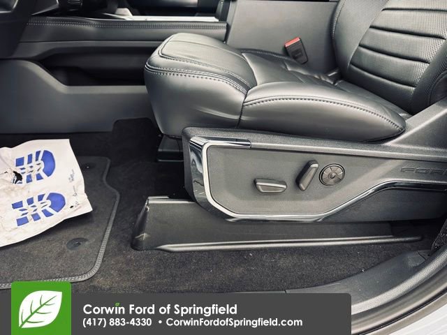 New 2026 Ford F450 Platinum w/ FX4 Off-Road Package image 46