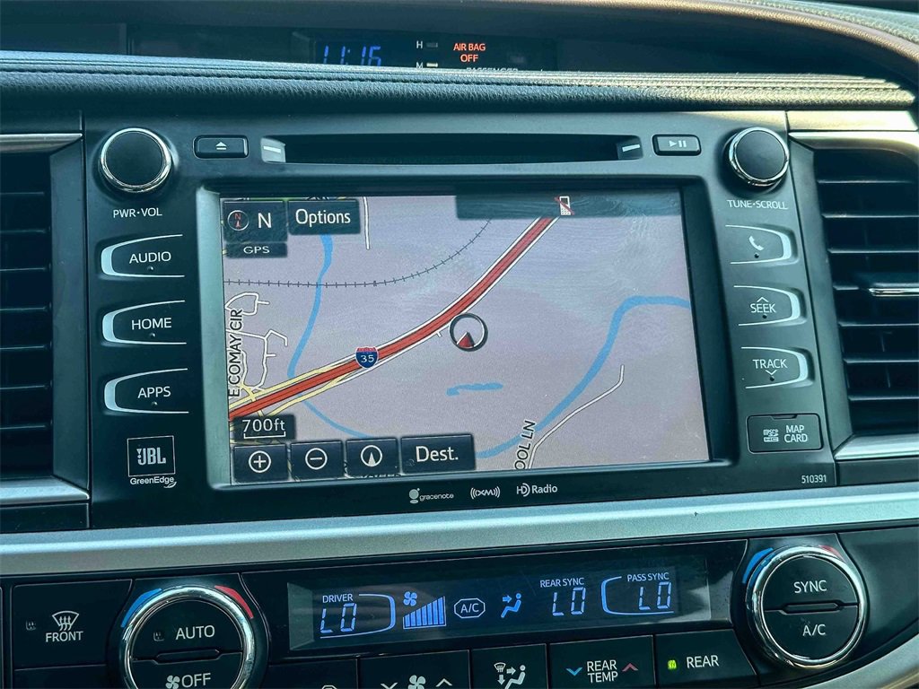 Used 2018 Toyota Highlander Limited Platinum image 31