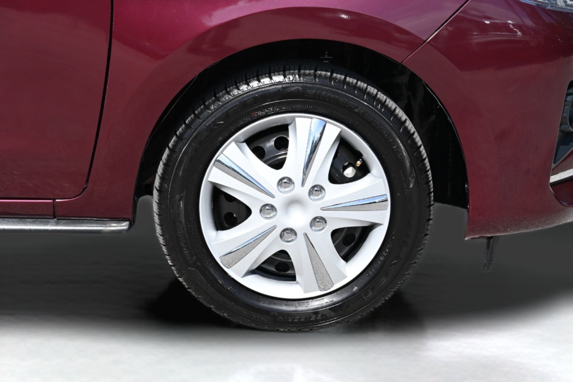 Used 2024 Mitsubishi Mirage ES image 40