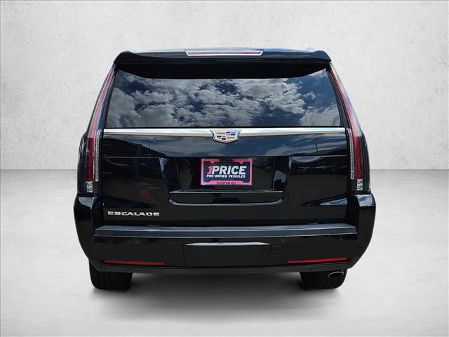 Used 2018 Cadillac Escalade ESV Platinum AWD/4WD image 6