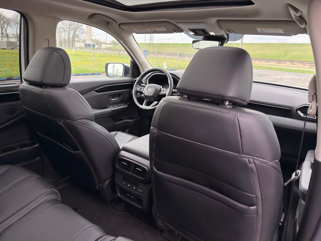 Used 2024 Honda Pilot Touring image 34
