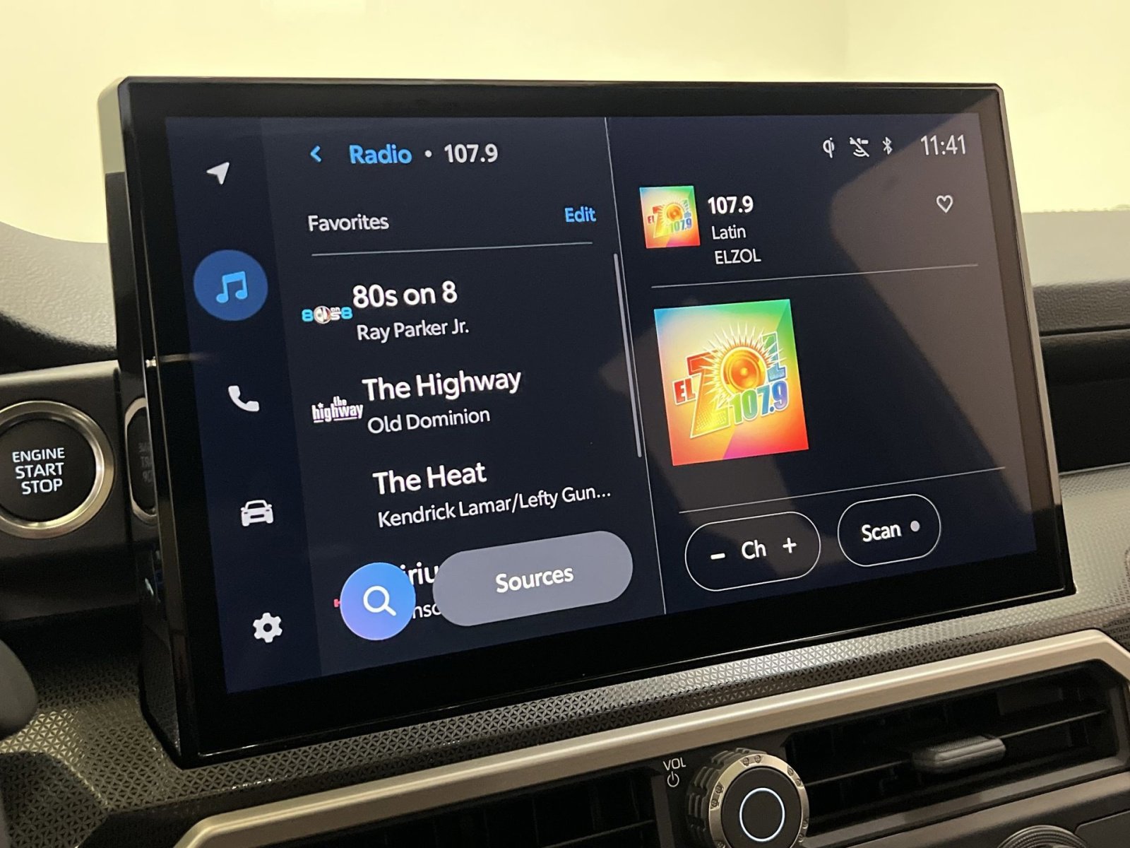 New 2025 Toyota 4Runner Limited image 13