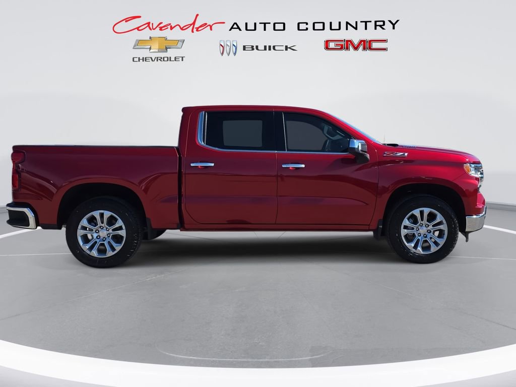 New 2025 Chevrolet Silverado 1500 LTZ w/ LTZ Premium Package AWD/4WD image 4
