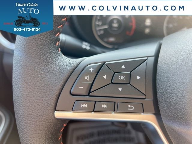 New 2025 Nissan Versa SR w/ Trunk Package image 19