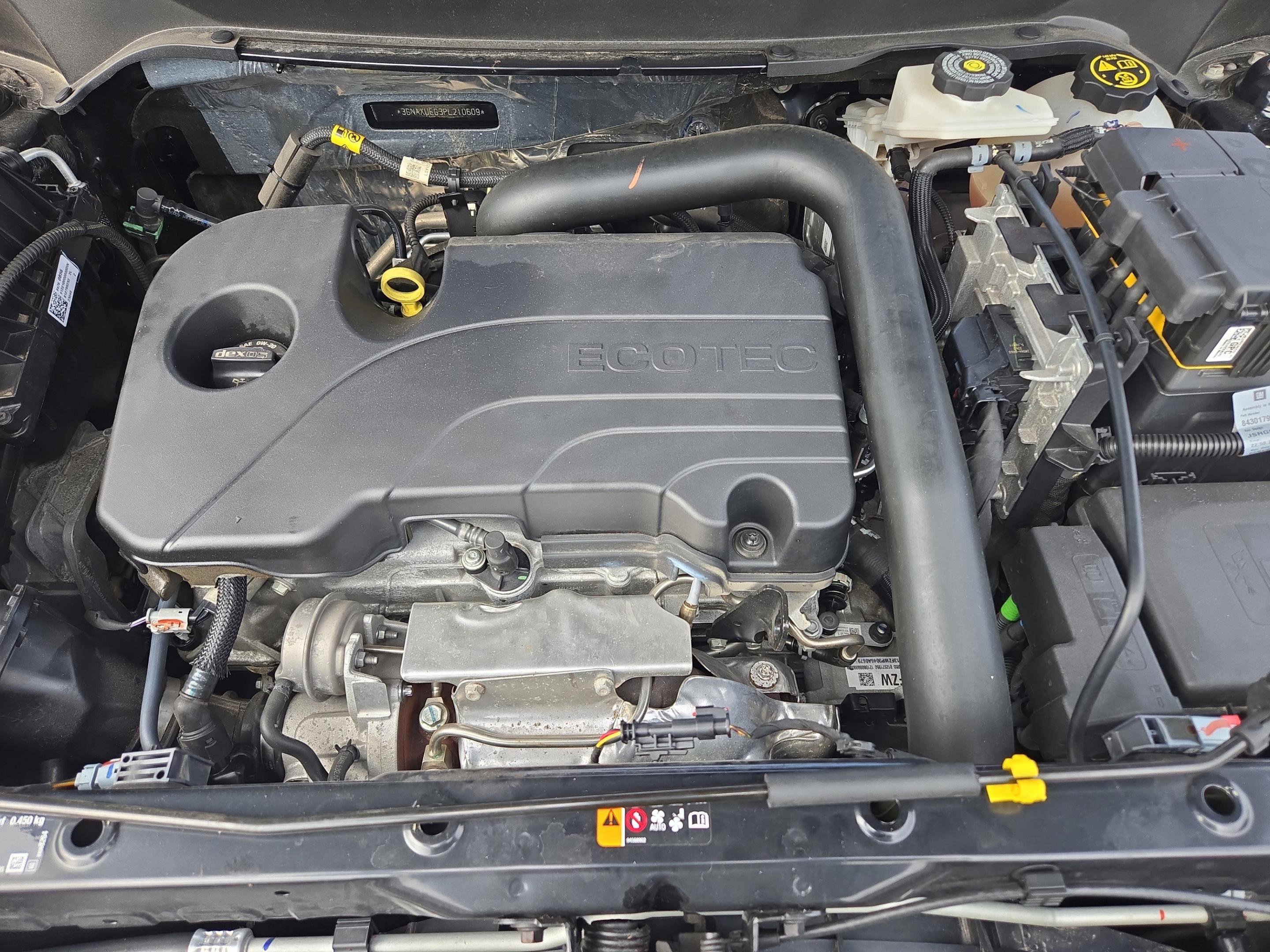 Used 2023 Chevrolet Equinox LT image 10