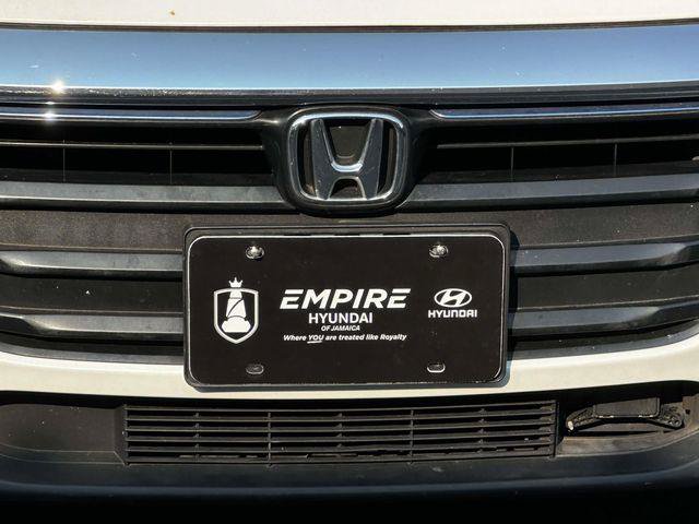 Used 2019 Honda Insight EX image 6