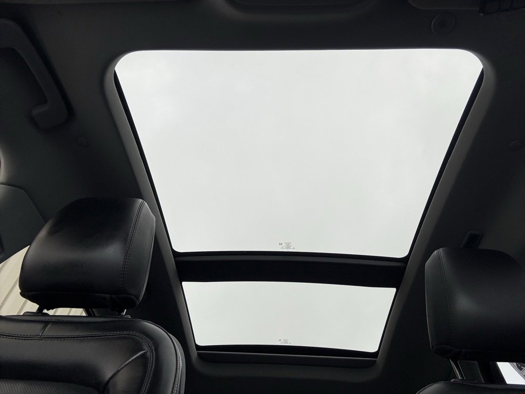 Used 2022 Lincoln Corsair Reserve w/ Elements Package image 16