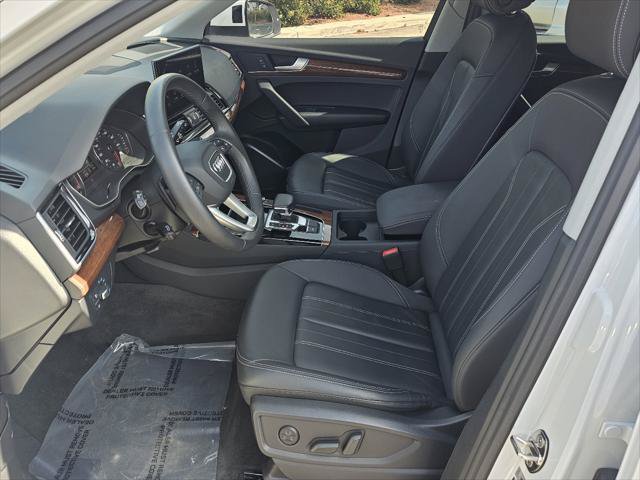 Used 2023 Audi Q5 2.0T Premium AWD/4WD image 2