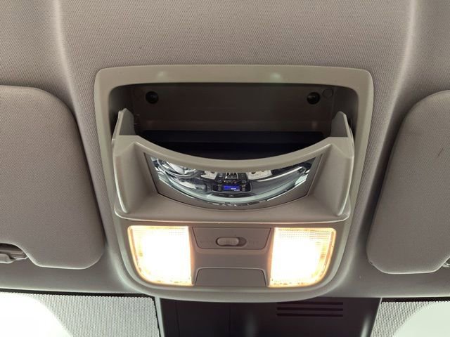 Used 2020 Honda CR-V LX image 32