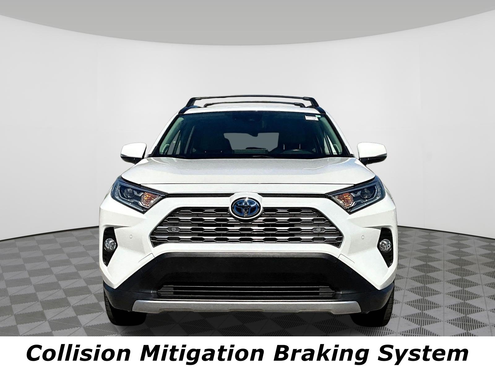 Used 2019 Toyota RAV4 Limited w/ Limited Grade Weather Package AWD/4WD image 2