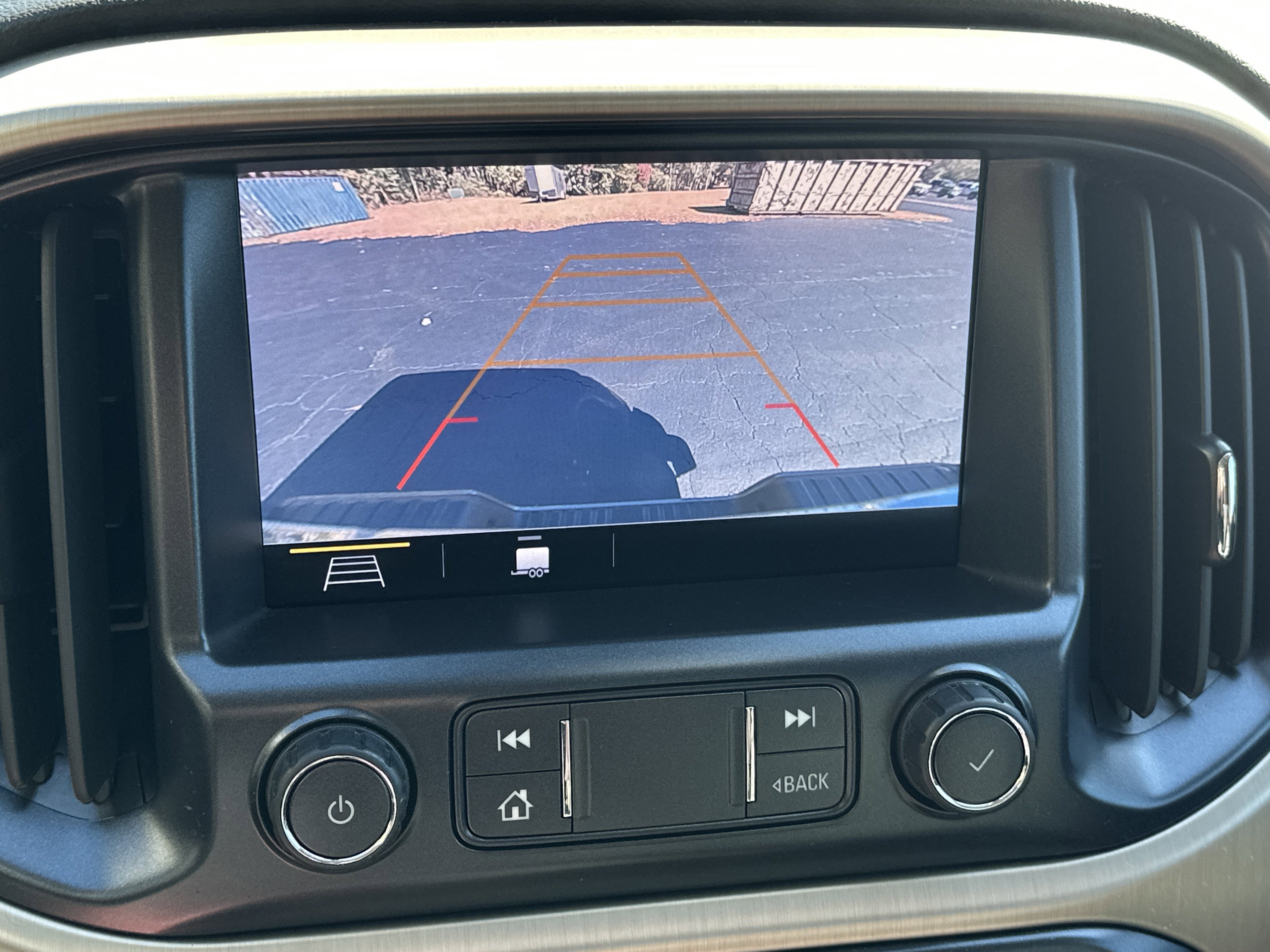 Used 2020 GMC Canyon Denali image 26