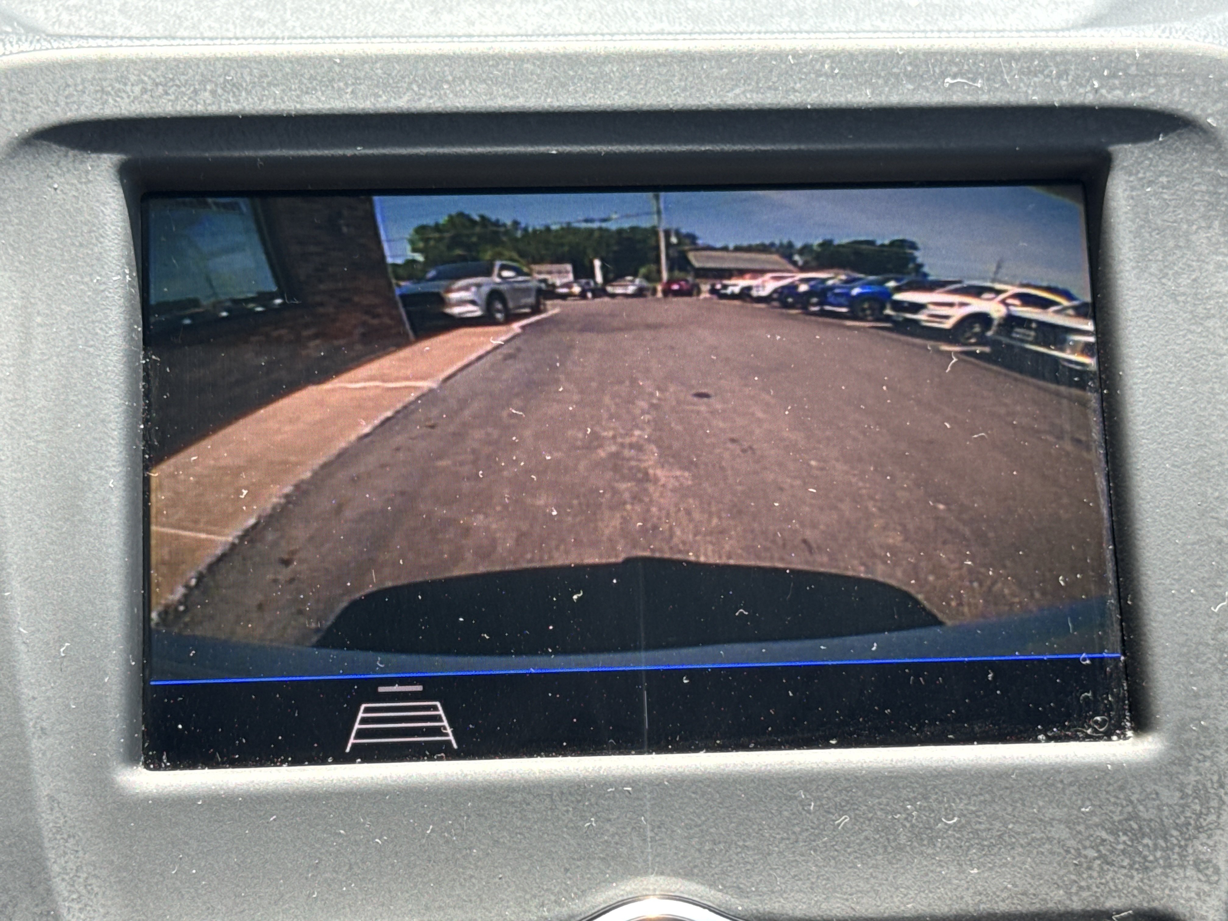 Used 2021 Chevrolet Equinox LT AWD/4WD image 21