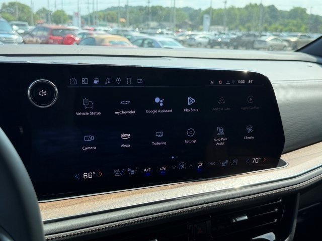 New 2025 Chevrolet Suburban High Country image 26