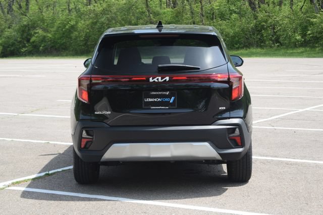 Used 2025 Kia Seltos LX AWD/4WD image 23