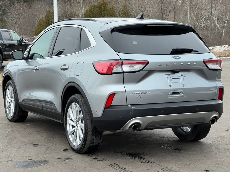 Certified 2022 Ford Escape Titanium w/ Titanium Elite Package image 41