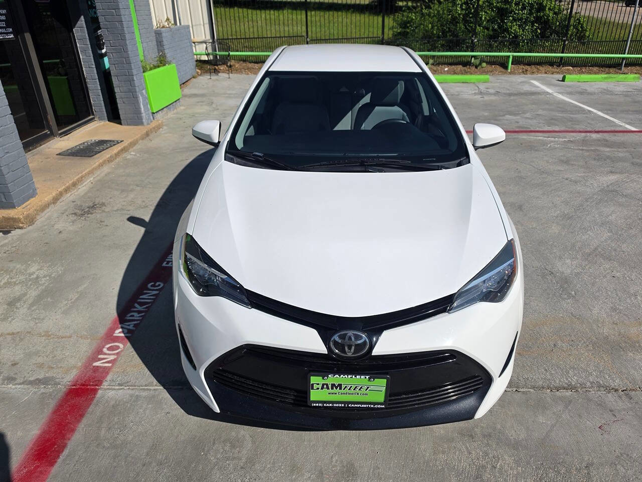 Used 2017 Toyota Corolla LE FWD image 6