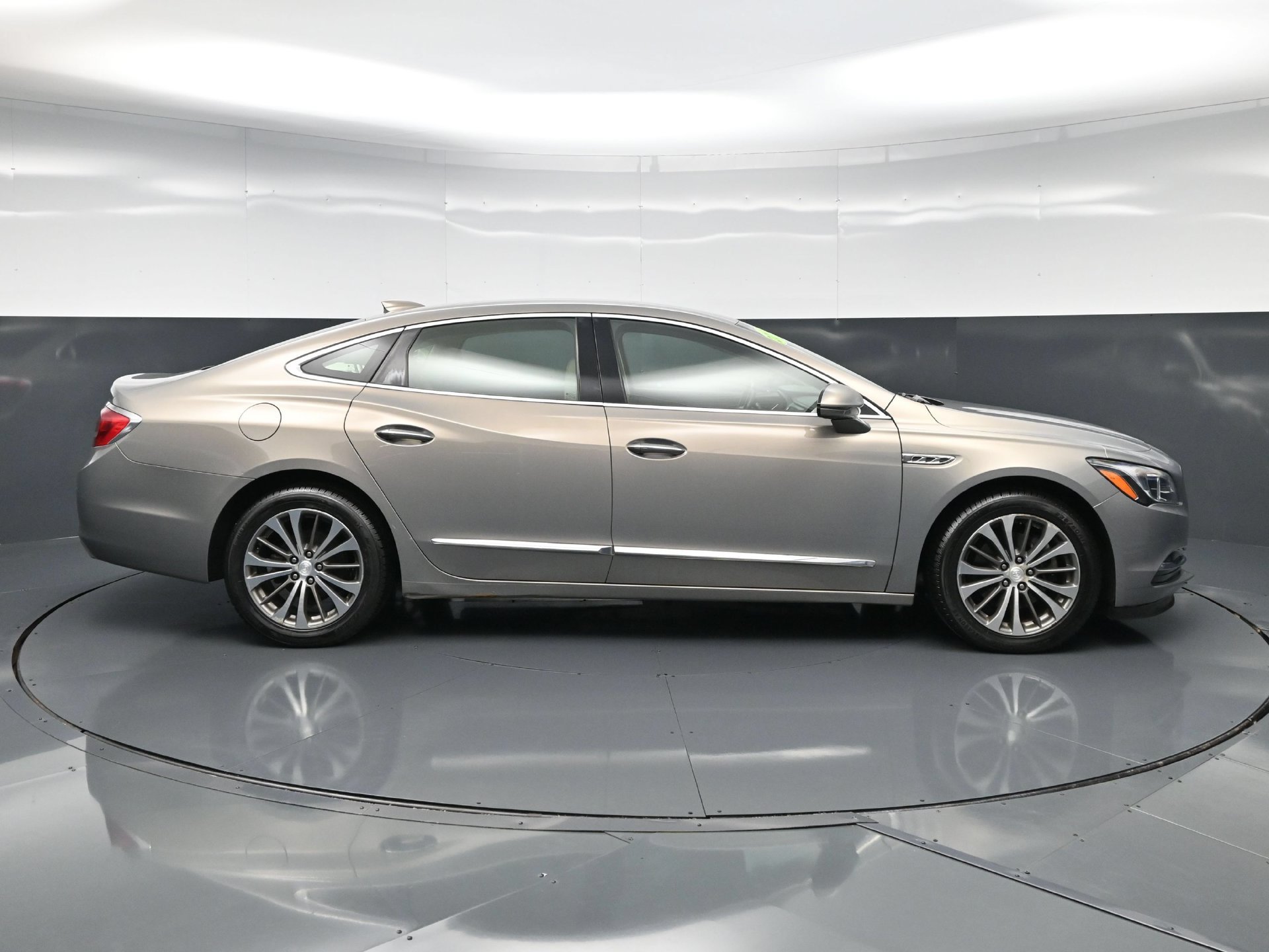 Used 2017 Buick LaCrosse Essence w/ Sights and Sounds Package FWD image 9