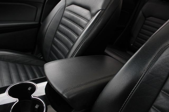 Used 2016 Ford Edge SEL w/ Equipment Group 201A image 19