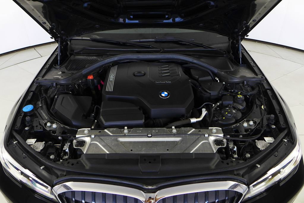 Used 2022 BMW 330i Sedan RWD image 6