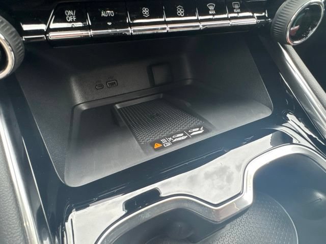 New 2026 Chevrolet Traverse RS AWD/4WD image 21