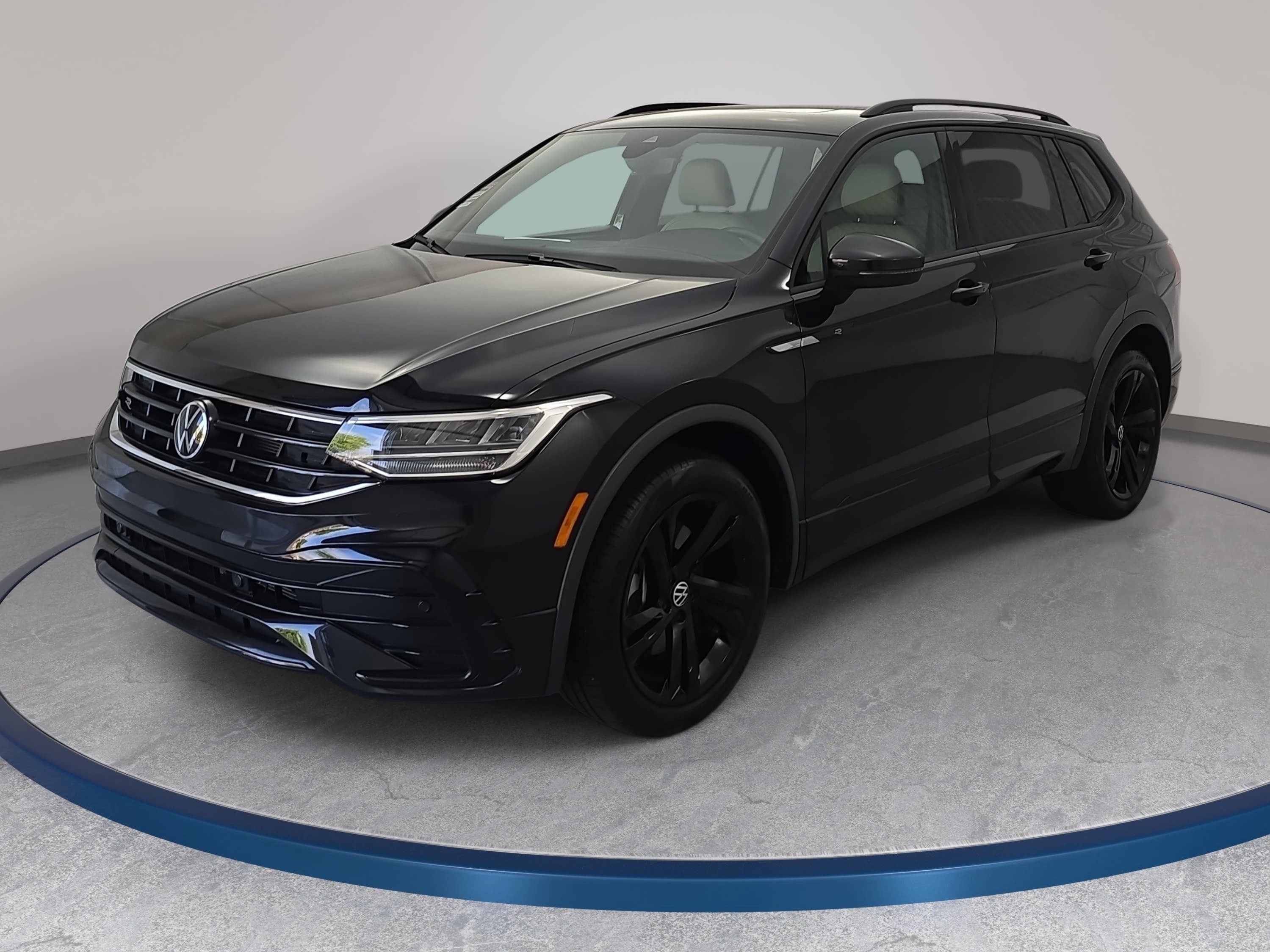 Certified 2024 Volkswagen Tiguan SE R-Line