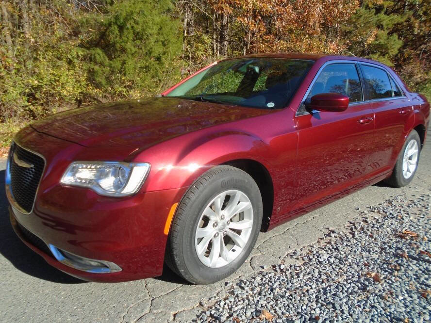 Used 2015 Chrysler 300 Limited w/ Driver Convenience Group